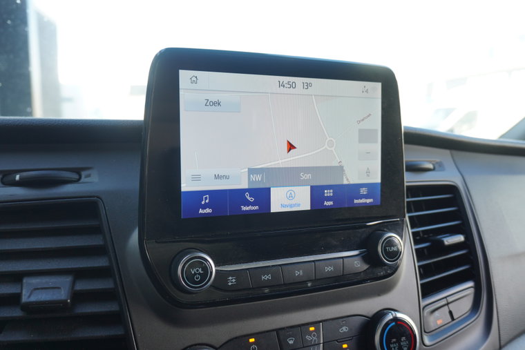 Vehicle Image 13