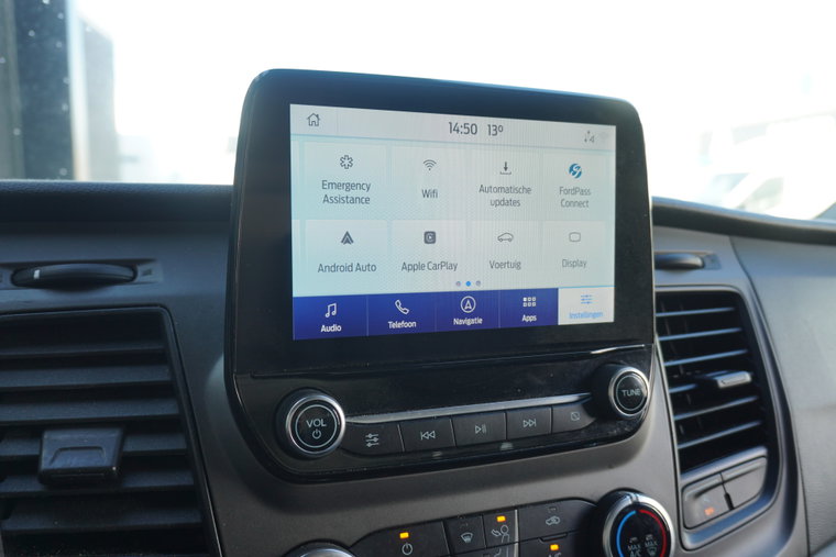Vehicle Image 14