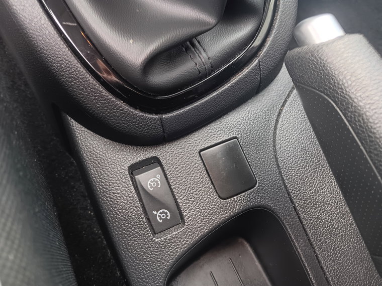 Vehicle Image 27