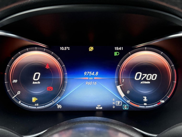 Vehicle Image 12