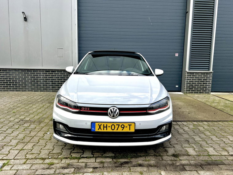 Vehicle Image 36