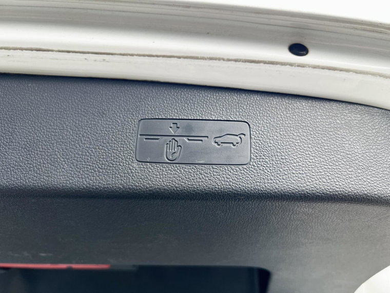 Vehicle Image 39