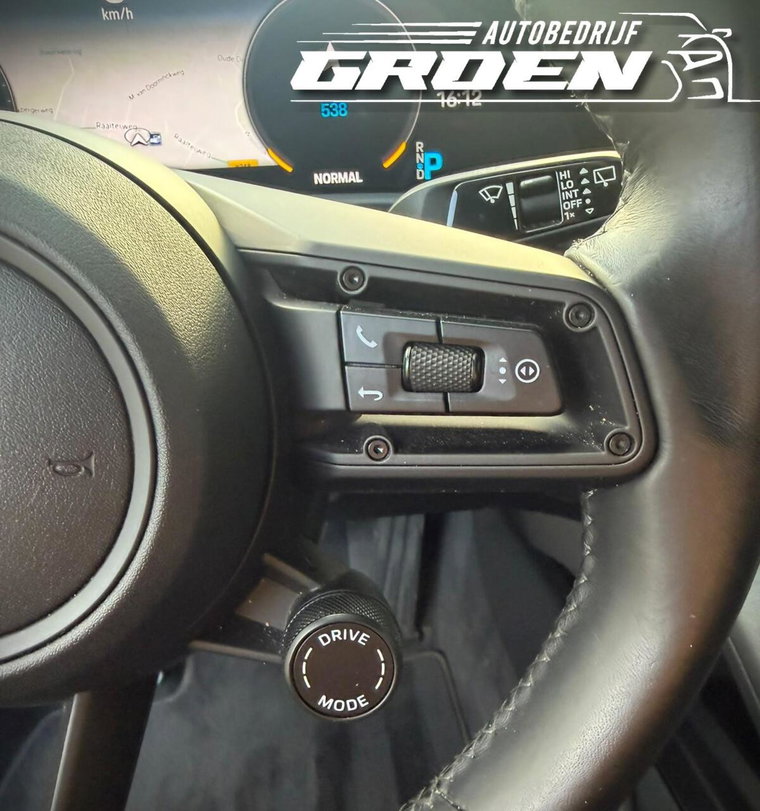 Vehicle Image 21