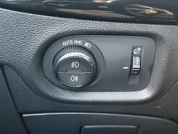 Vehicle Image 26