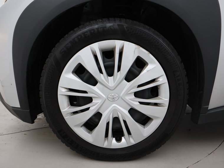 Vehicle Image 17