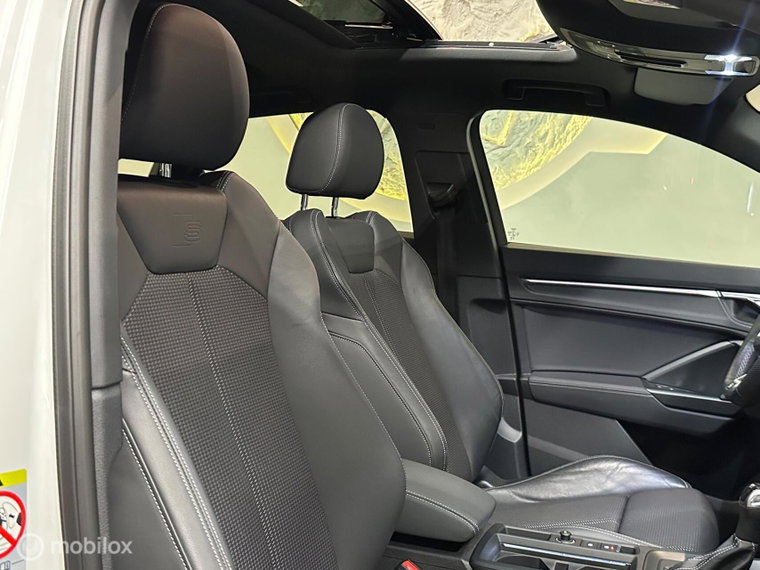 Vehicle Image 38