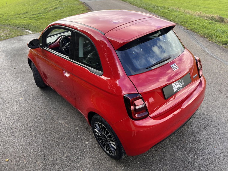 Vehicle Image 48