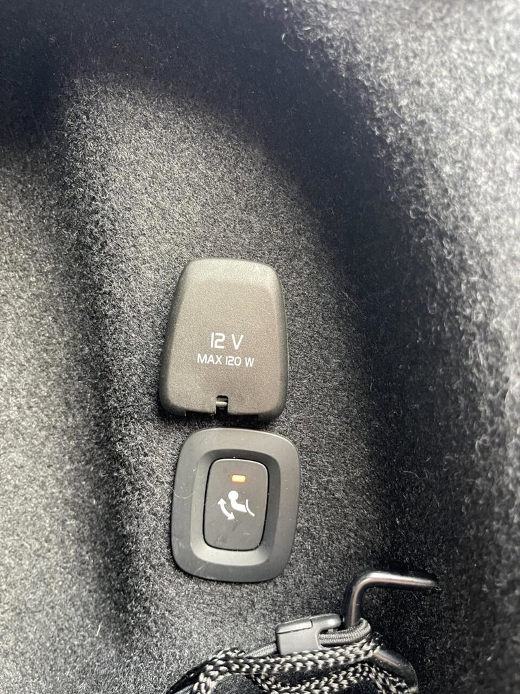 Vehicle Image 29