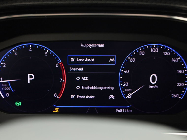 Vehicle Image 35