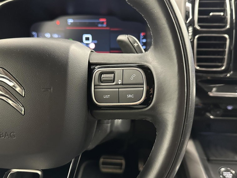 Vehicle Image 22