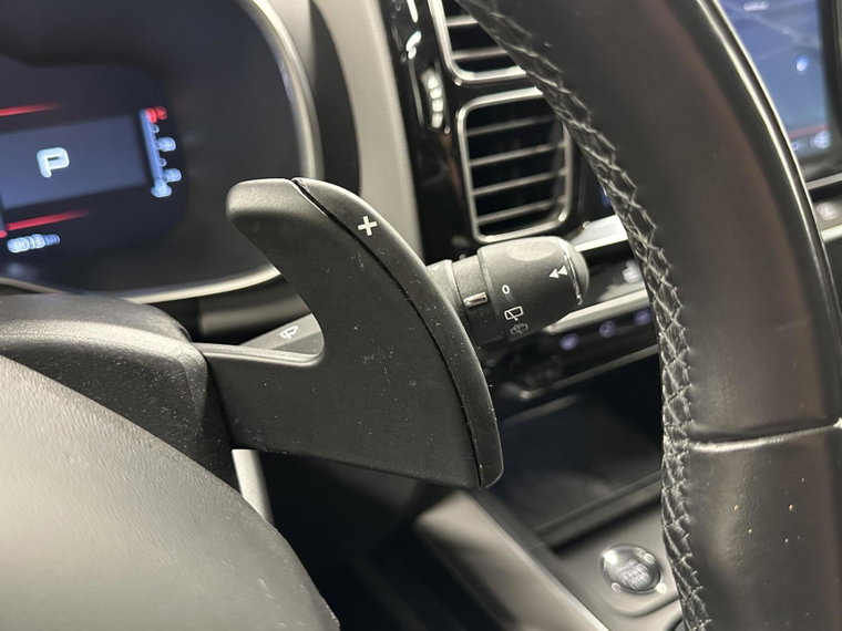 Vehicle Image 24