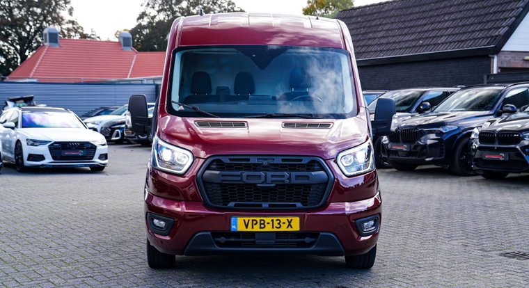 Vehicle Image 7