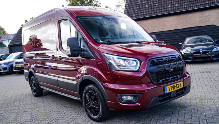 Vehicle Image 9