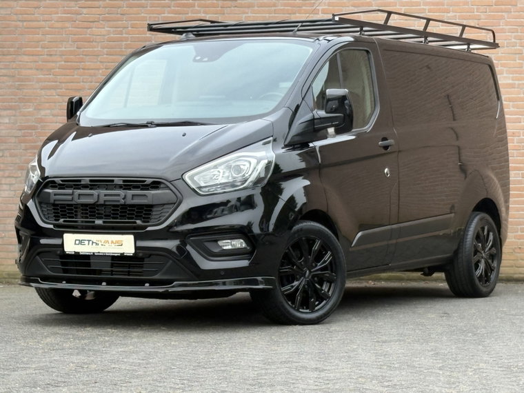 Vehicle Image 32