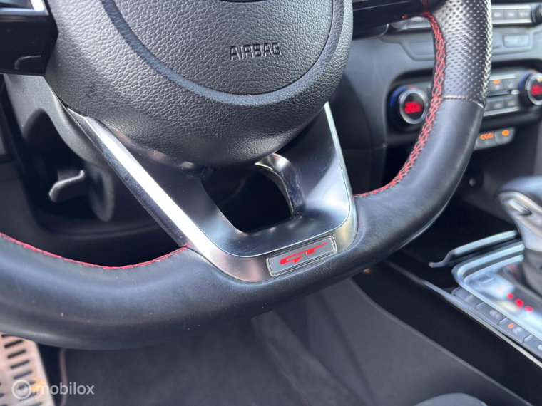 Vehicle Image 28