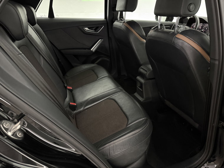 Vehicle Image 37