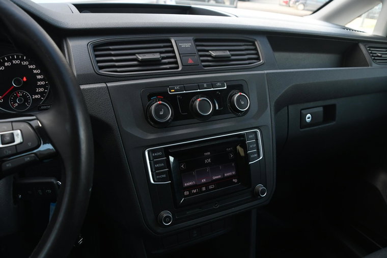 Vehicle Image 24