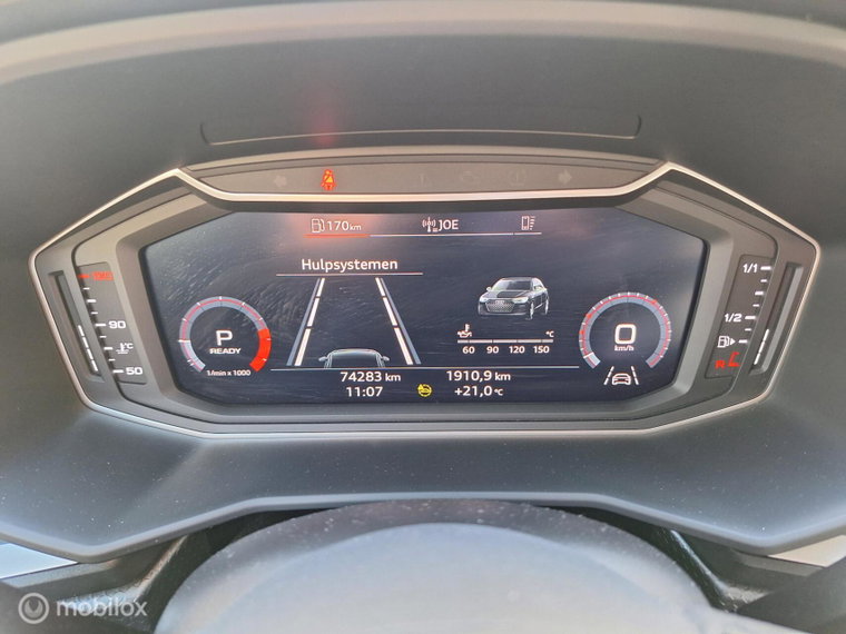 Vehicle Image 19