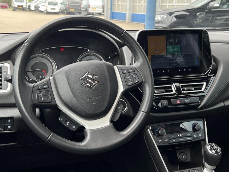 Vehicle Image 15