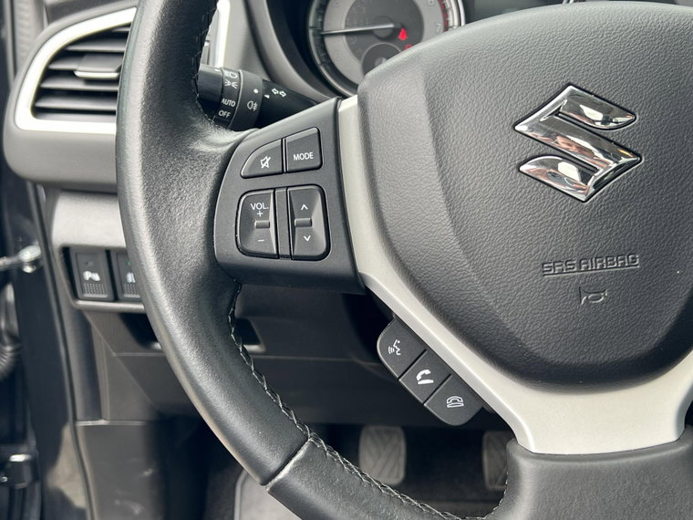 Vehicle Image 22