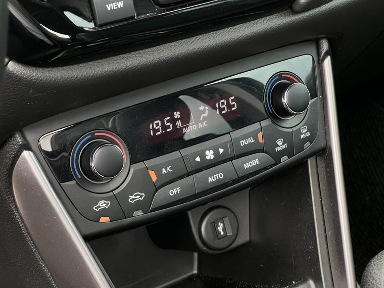 Vehicle Image 31