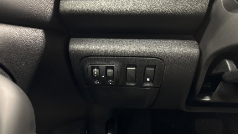 Vehicle Image 24