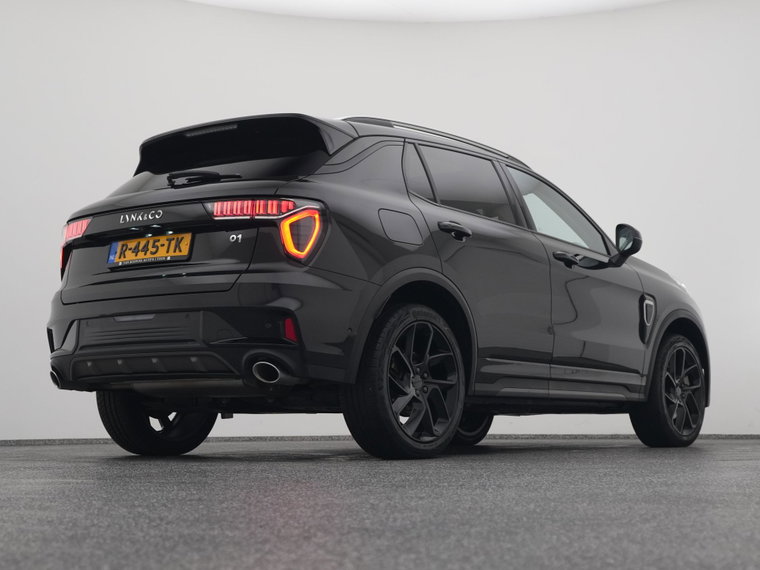 Vehicle Image 16