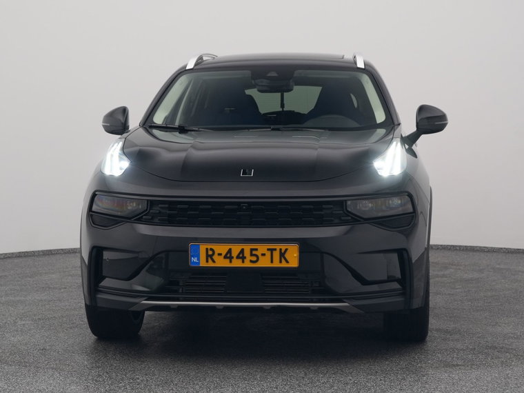 Vehicle Image 9