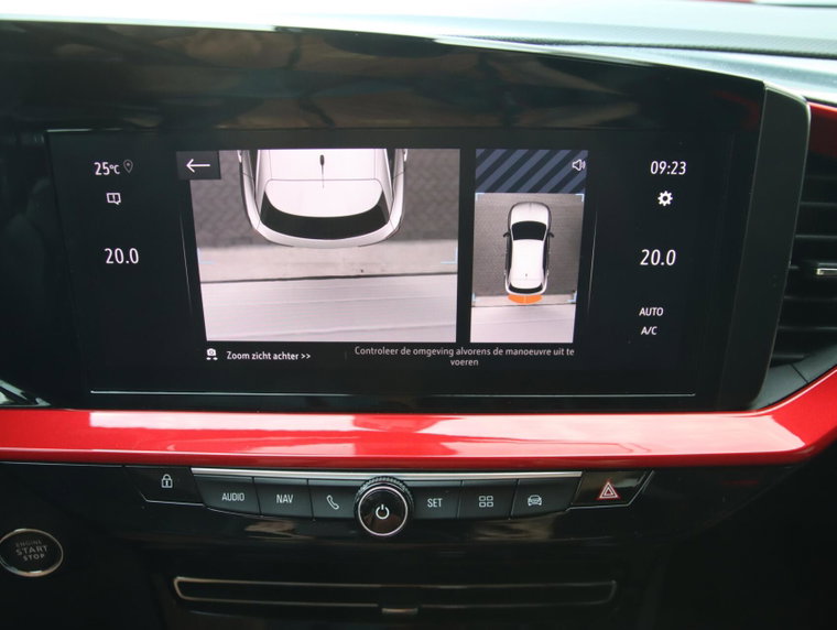 Vehicle Image 14