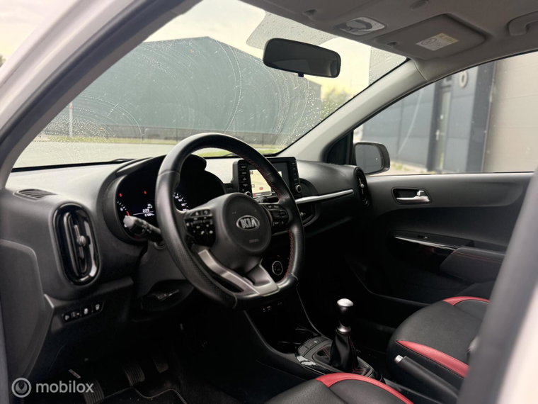 Vehicle Image 18