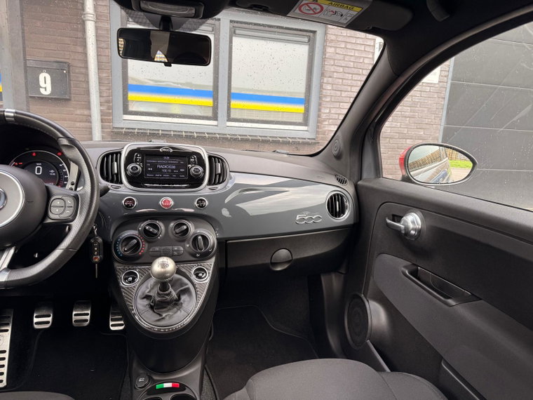 Vehicle Image 24