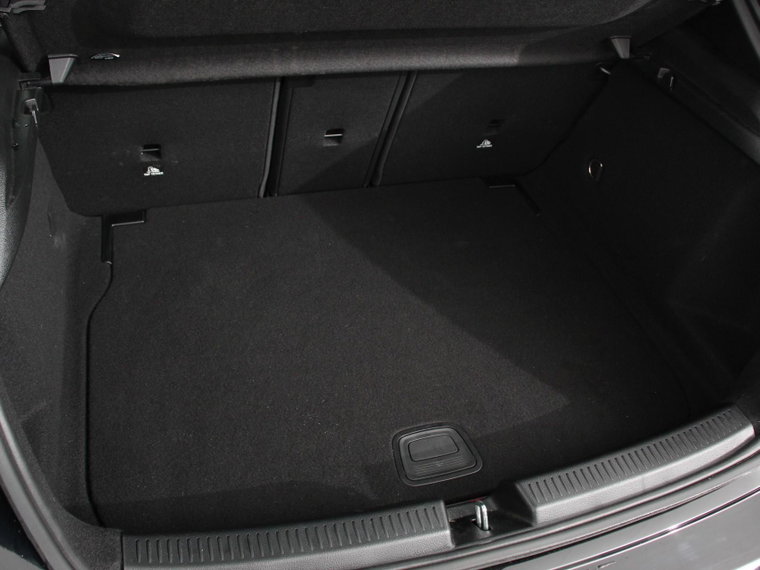 Vehicle Image 37
