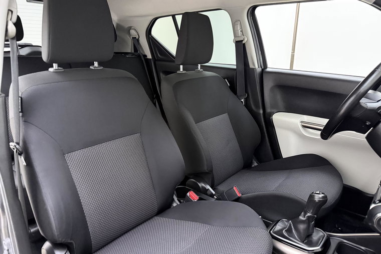 Vehicle Image 14