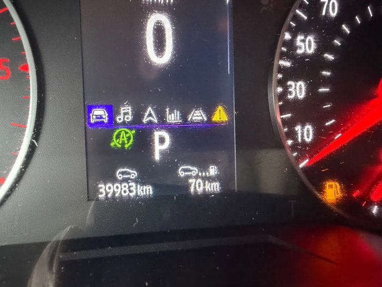 Vehicle Image 17