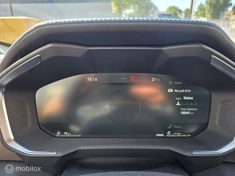 Vehicle Image 13