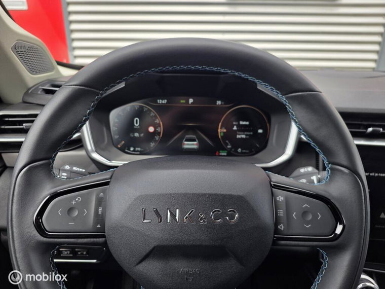Vehicle Image 22