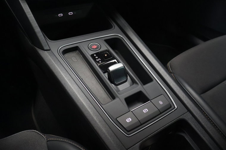Vehicle Image 28