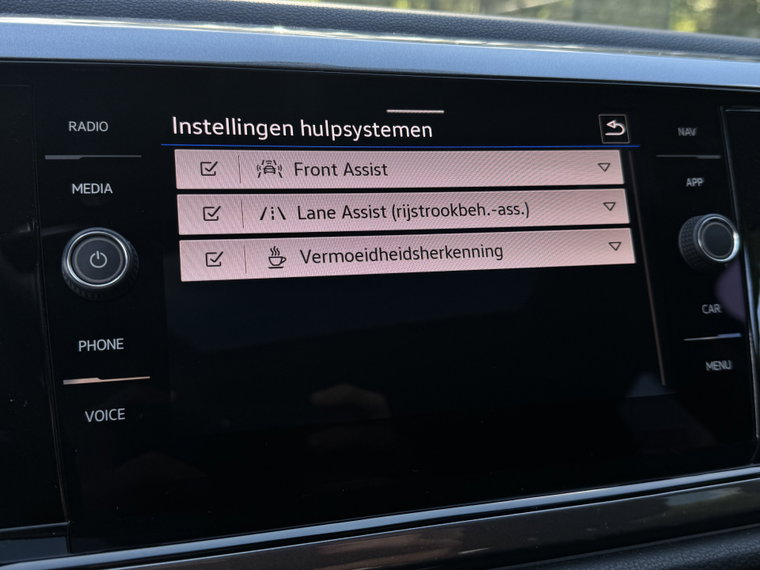 Vehicle Image 30