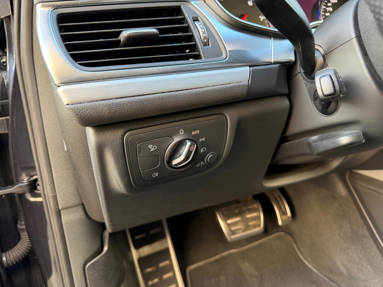 Vehicle Image 39