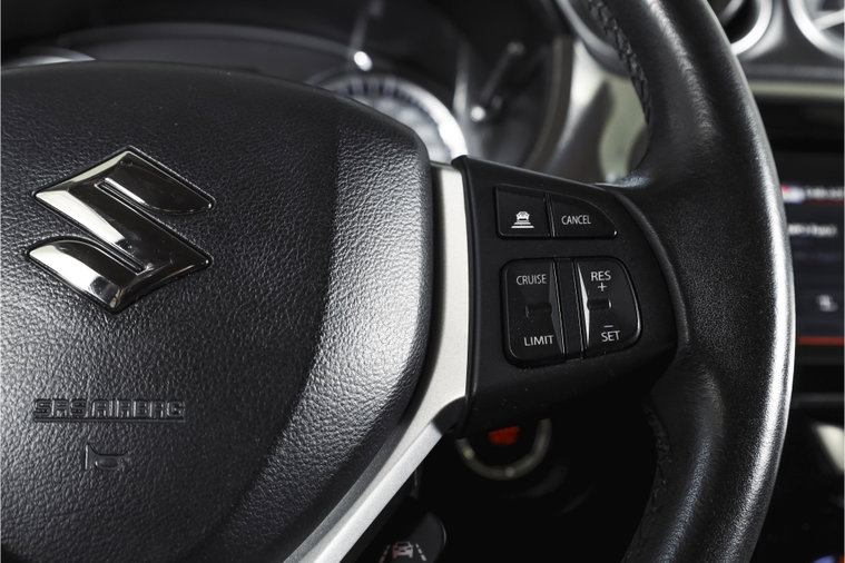 Vehicle Image 38