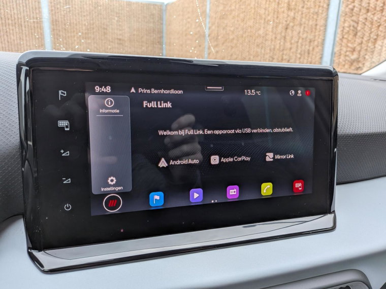 Vehicle Image 15