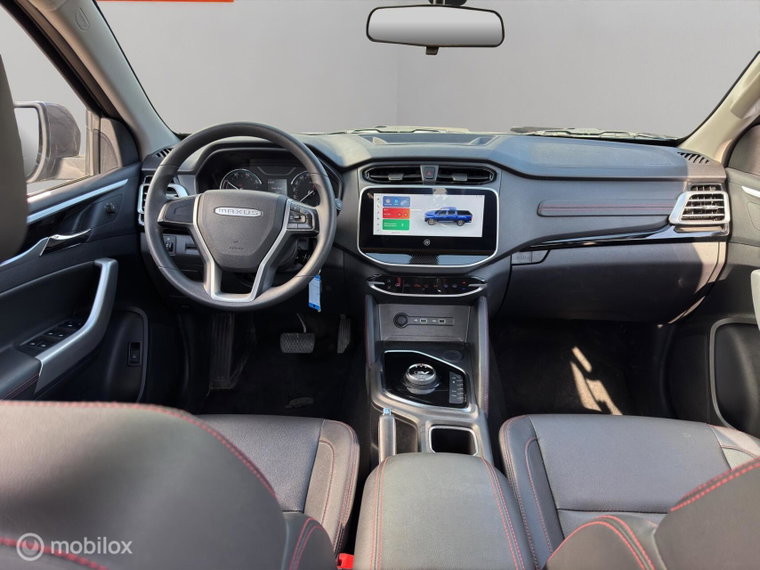 Vehicle Image 14