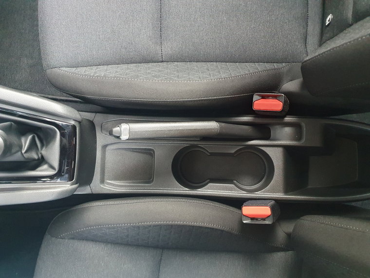 Vehicle Image 38