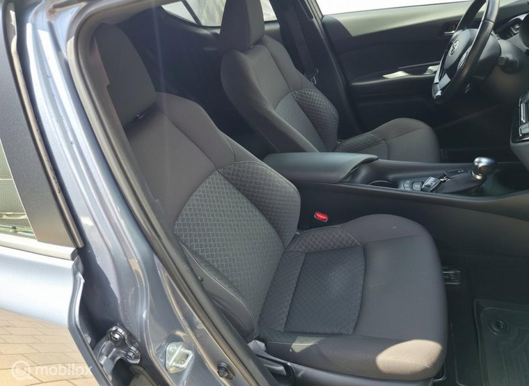 Vehicle Image 17