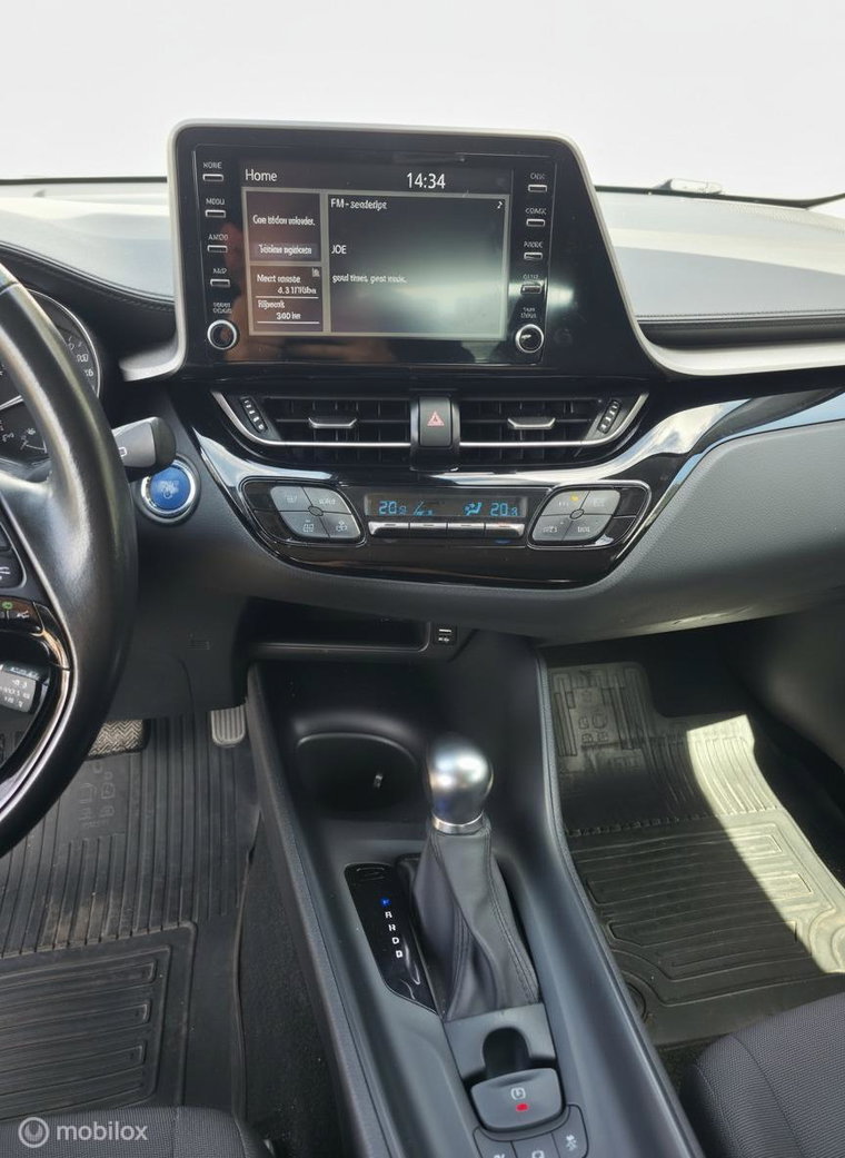 Vehicle Image 19
