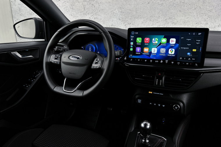 Vehicle Image 30