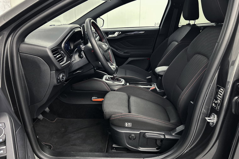 Vehicle Image 31