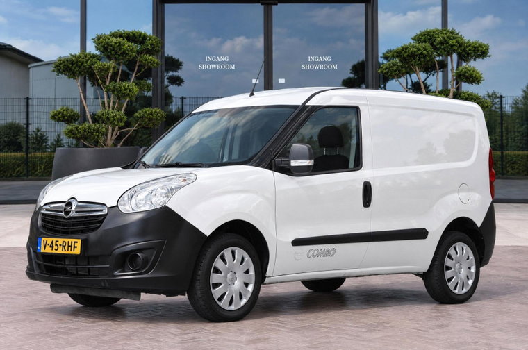 Vehicle Image 1