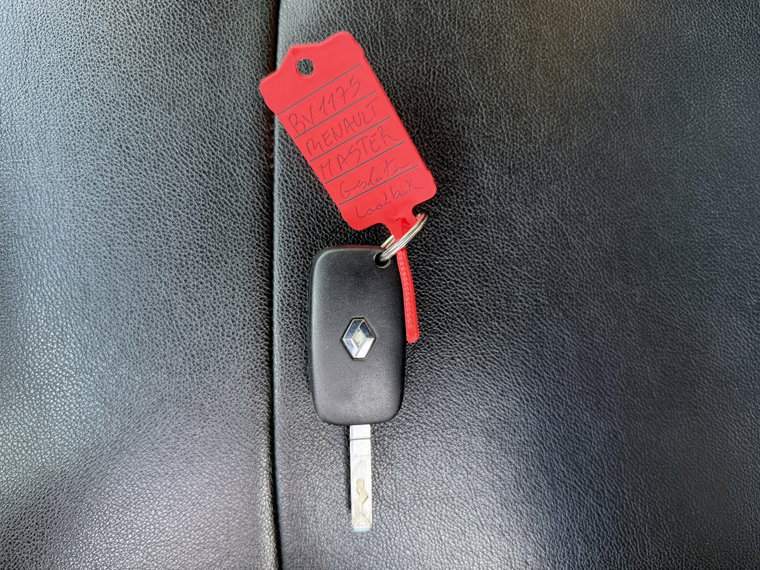 Vehicle Image 24