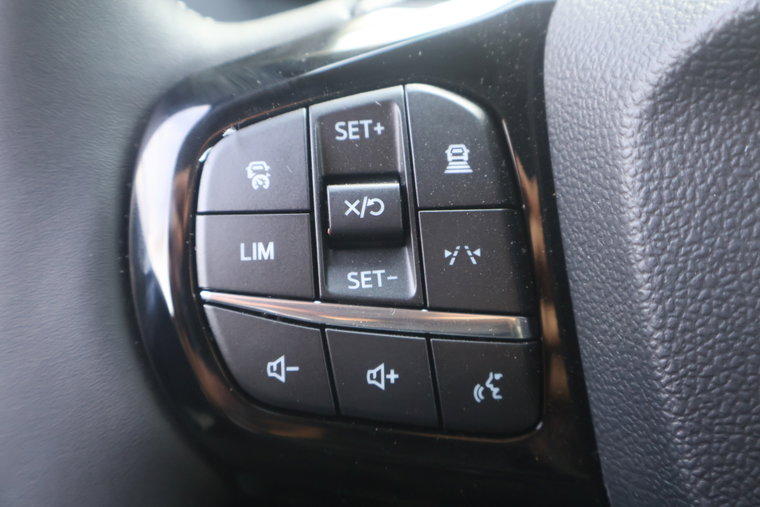 Vehicle Image 21